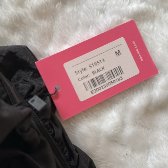 NWT edikted bandeau top - Picture 3 of 3